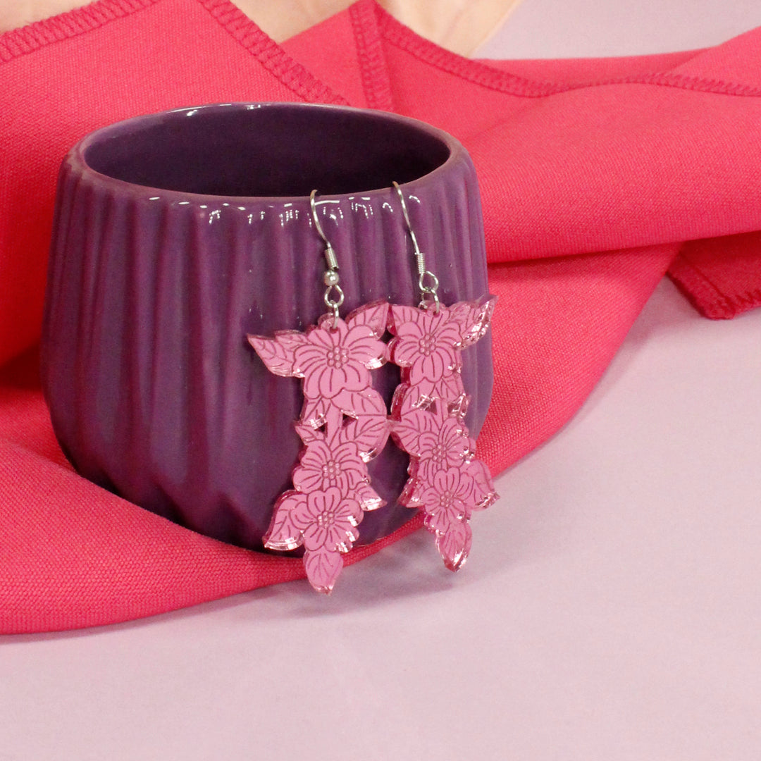 Elämänlanka x Hertta Carelia Korvakorut