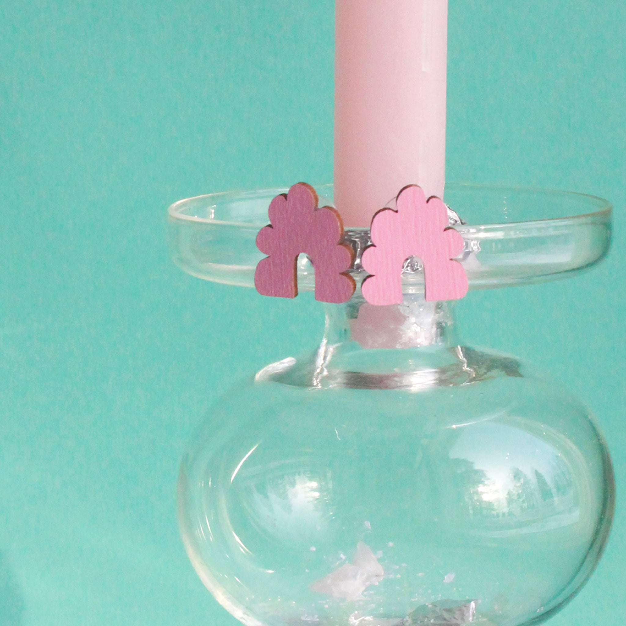 Hattara - nappikorvakorut