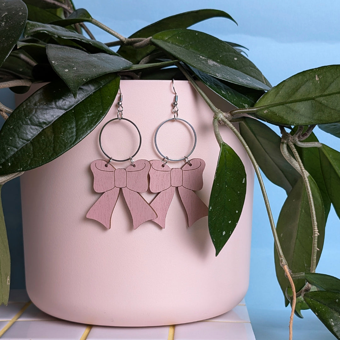 Rusettinen -korvakorut (Tulossa 1.2.2026)