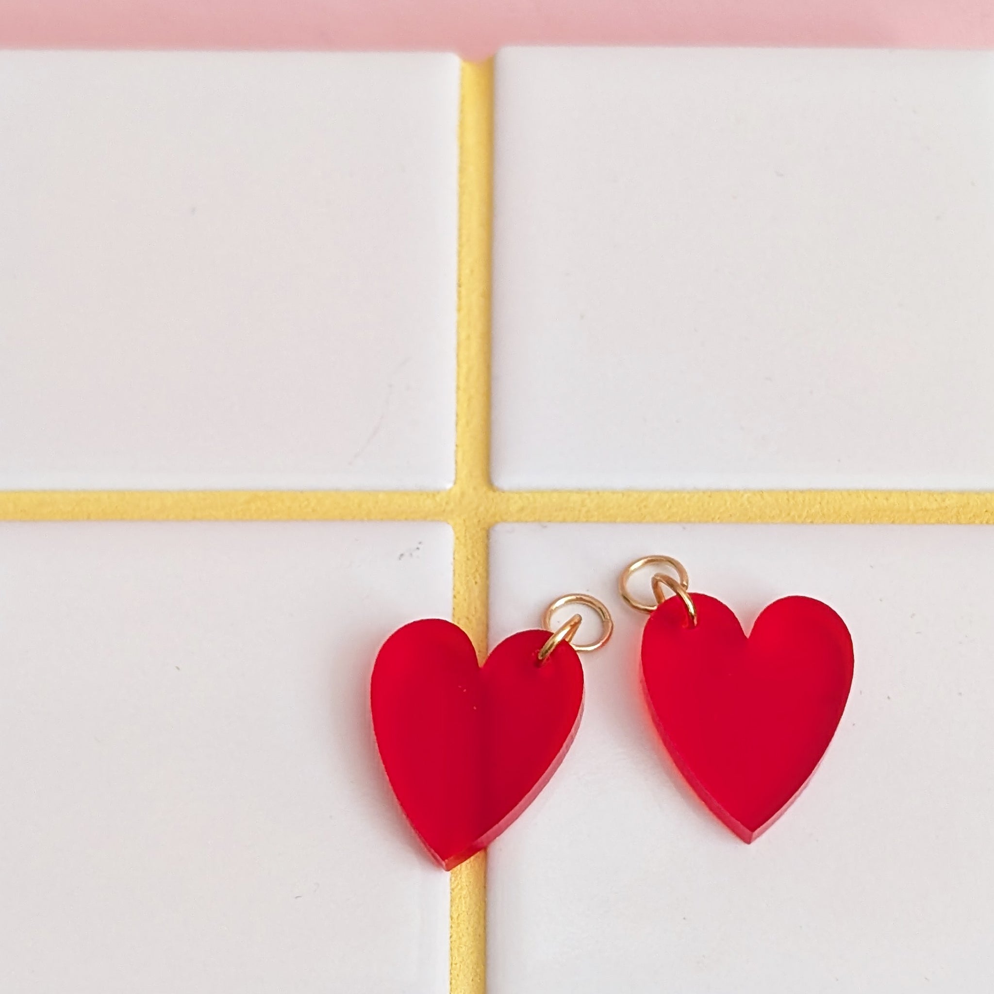 HEARTS koruosat