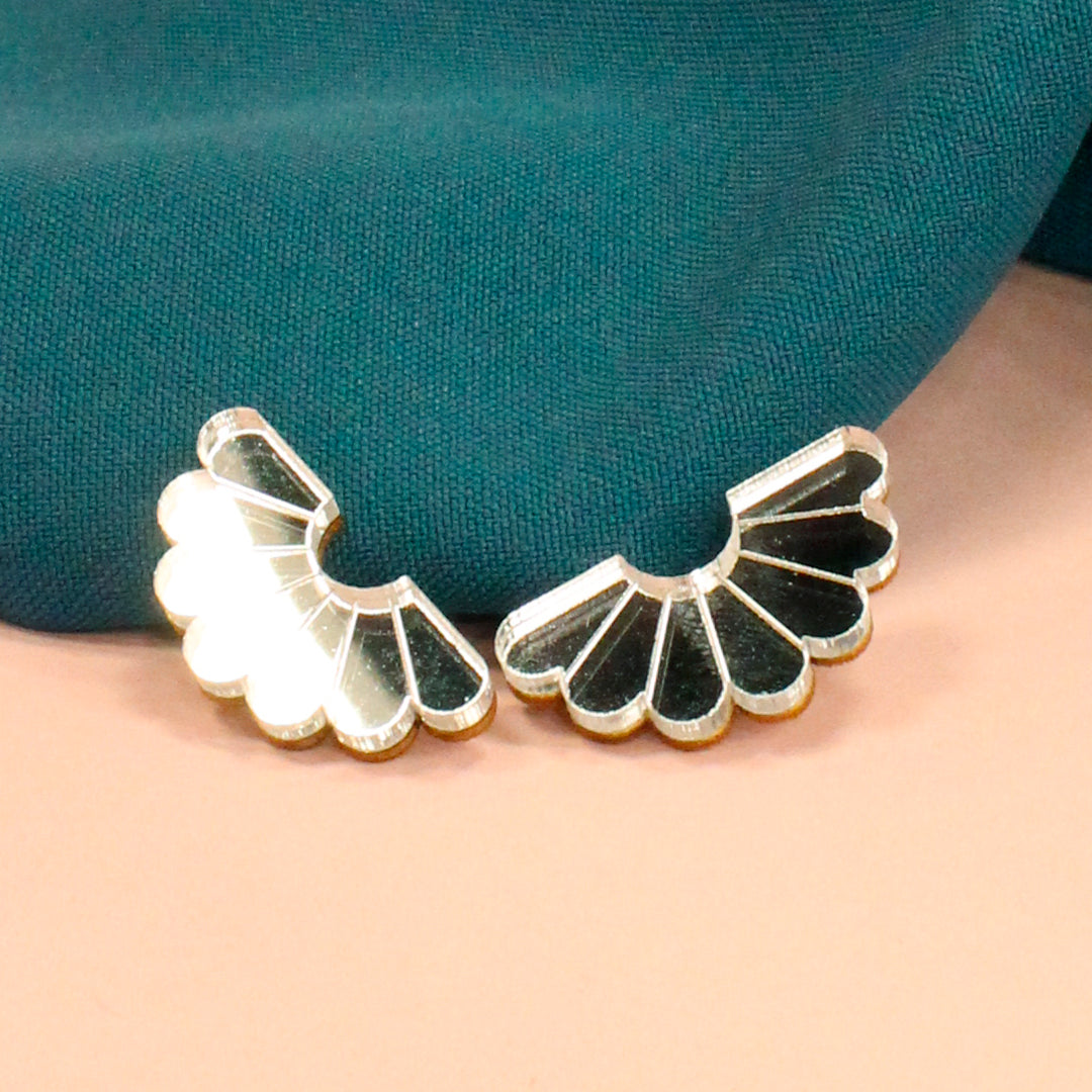 Valo - nappikorvakorut